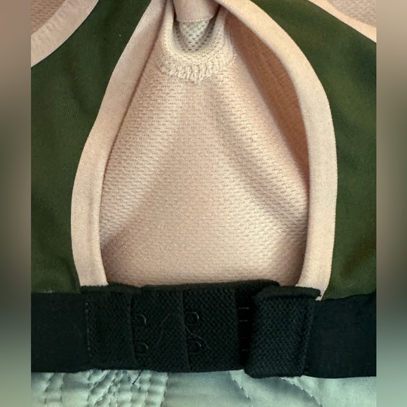 VSX Incredible Razorback Sports Bra - Picture 5 of 12